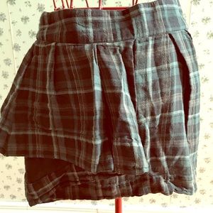 Green plaid miniskirt by Zara with side fold